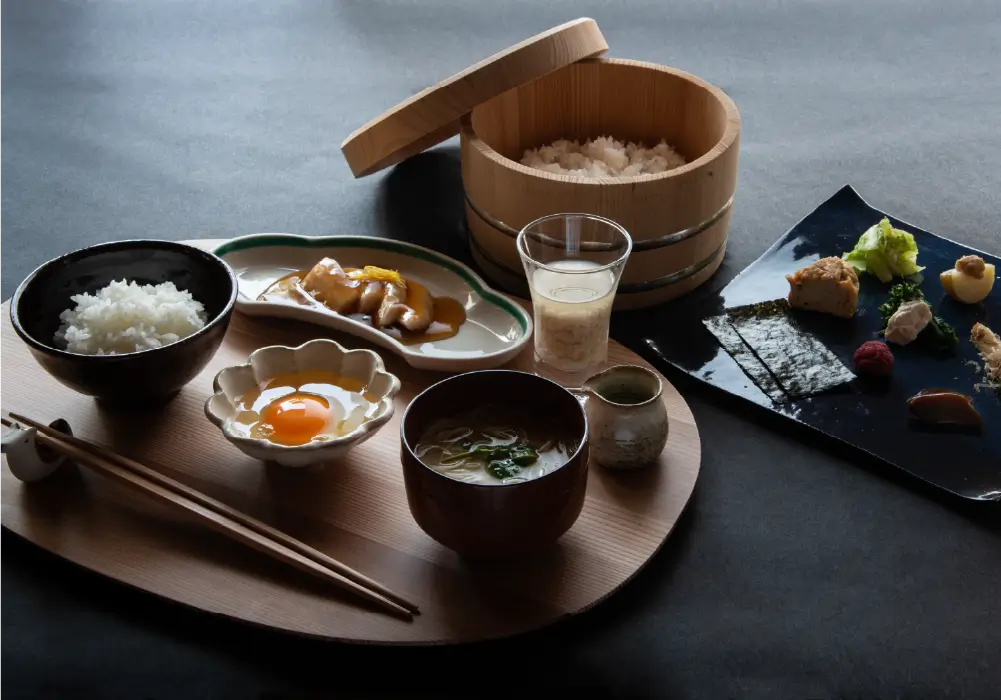 朝食